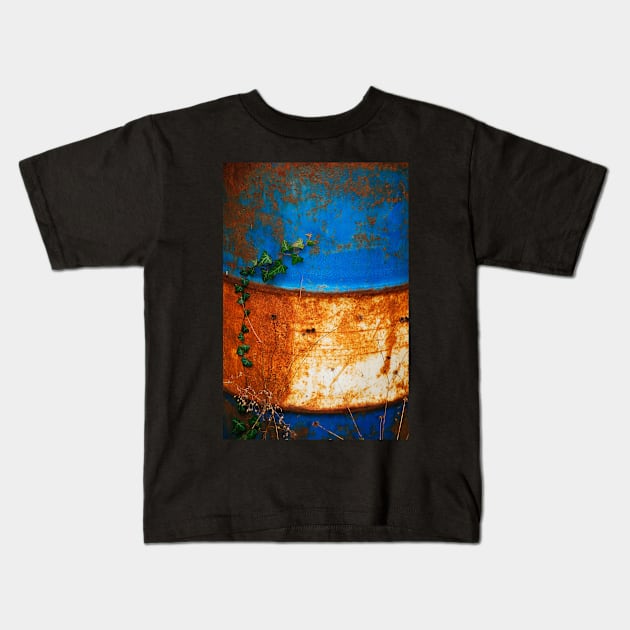 Ivy Against Blue and White Rusted Oil Drum Kids T-Shirt by jojobob
